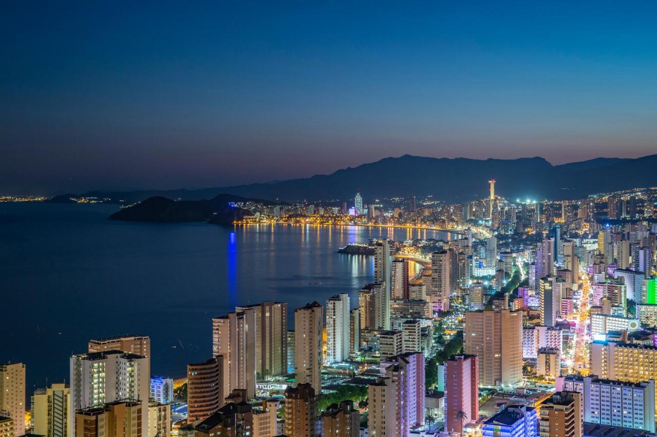 Hotel Benidorm East By Pierre & Vacances Екстер'єр фото