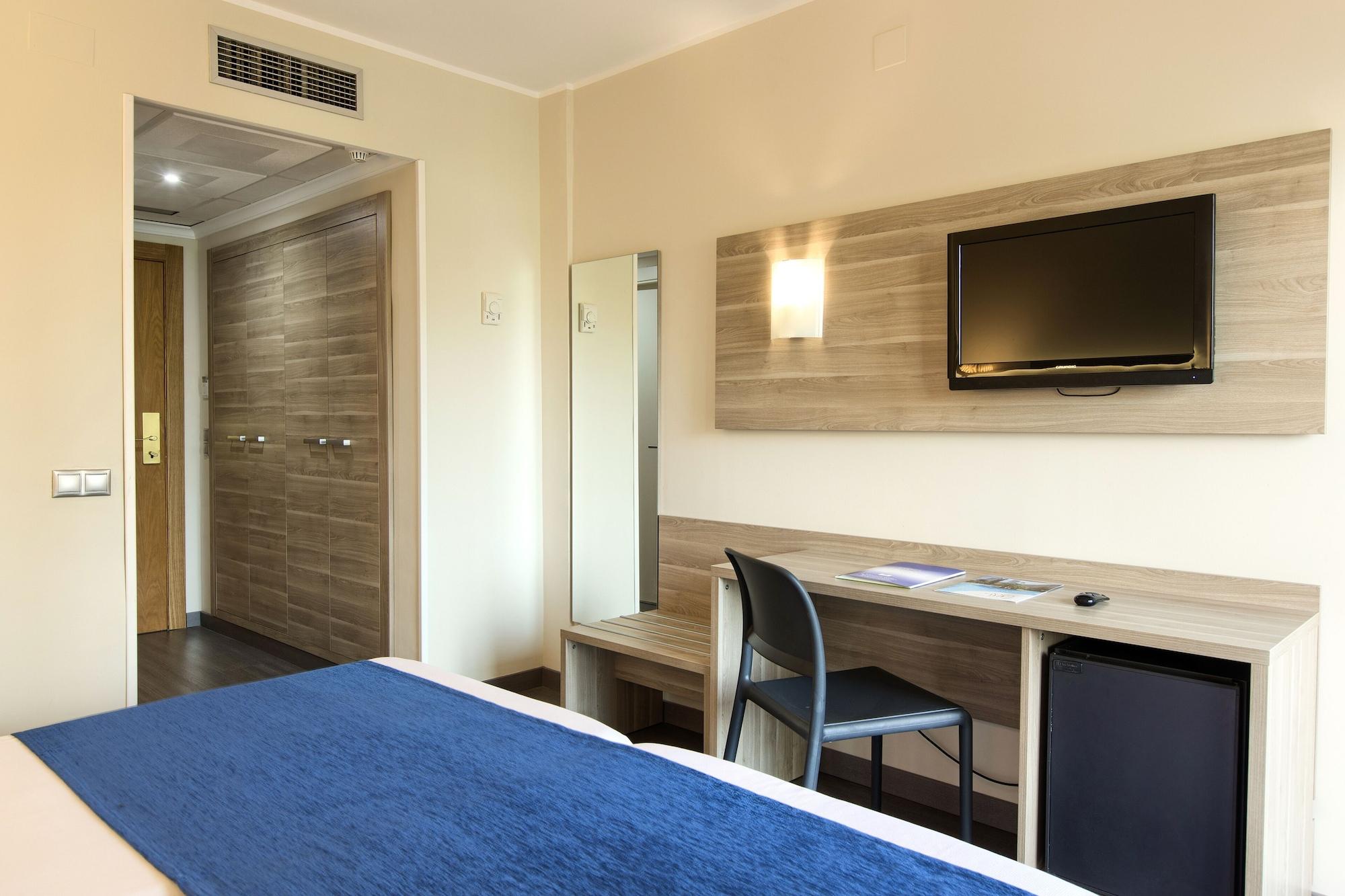 Hotel Benidorm East By Pierre & Vacances Екстер'єр фото