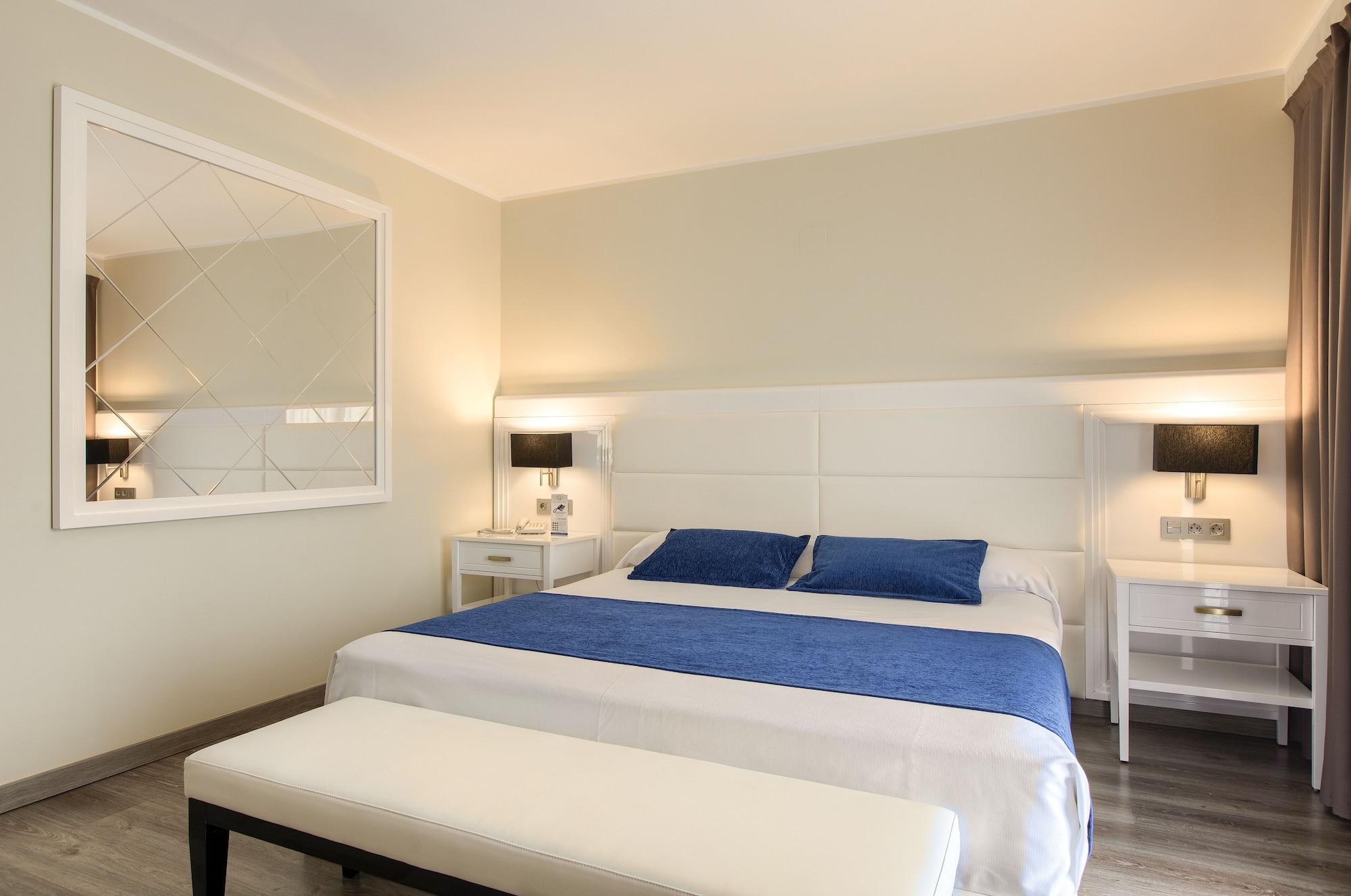 Hotel Benidorm East By Pierre & Vacances Екстер'єр фото