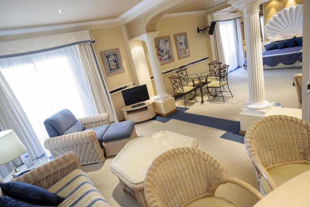Hotel Benidorm East By Pierre & Vacances Екстер'єр фото
